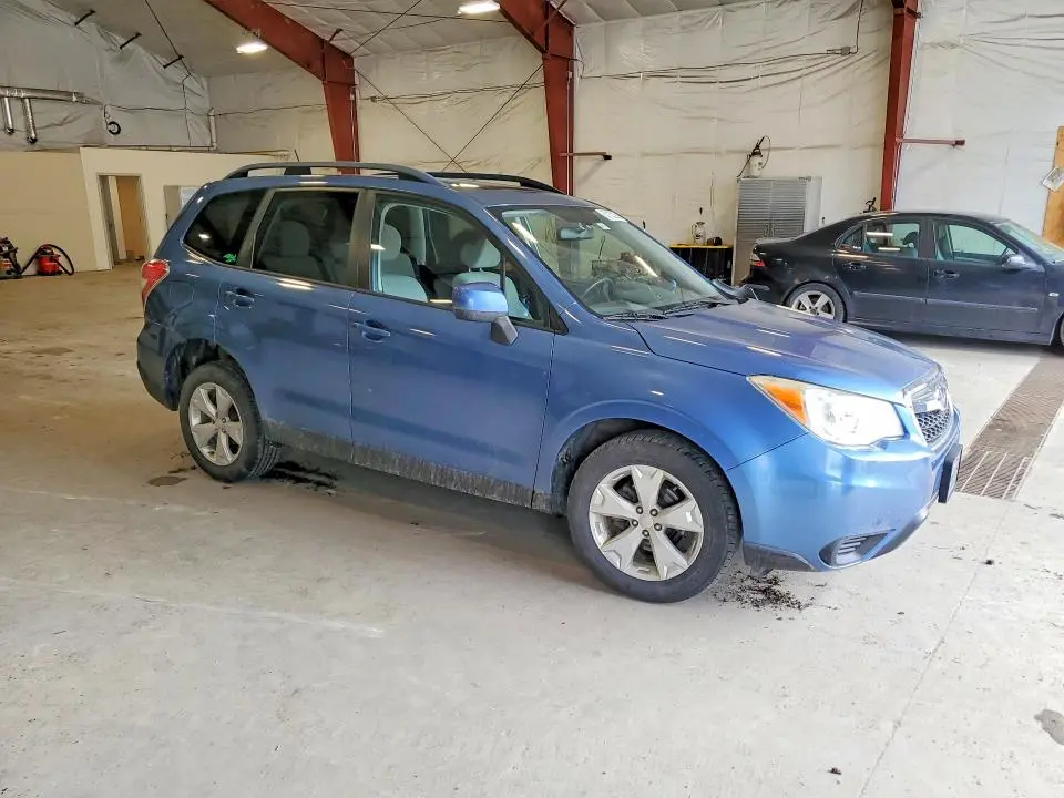 2015 SUBARU FORESTER   