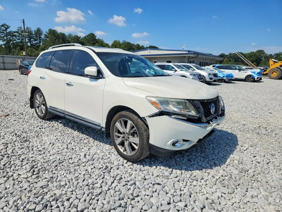 2015 NISSAN PATHFINDER S  