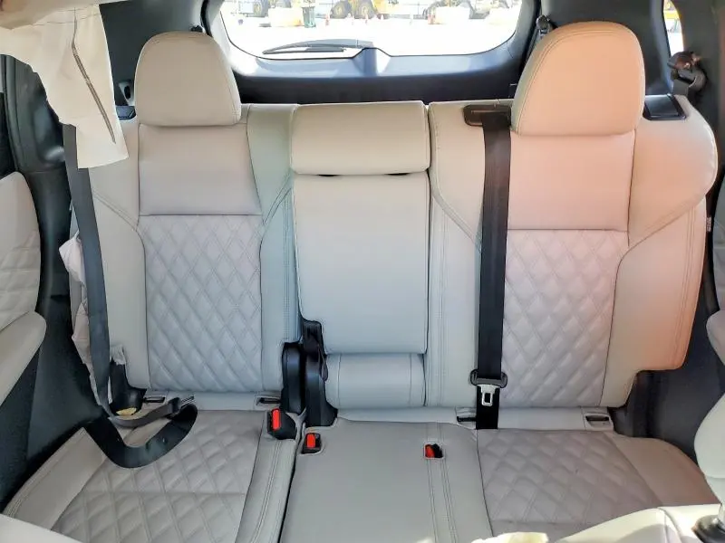 2024 MITSUBISHI OUTLANDER SEL  