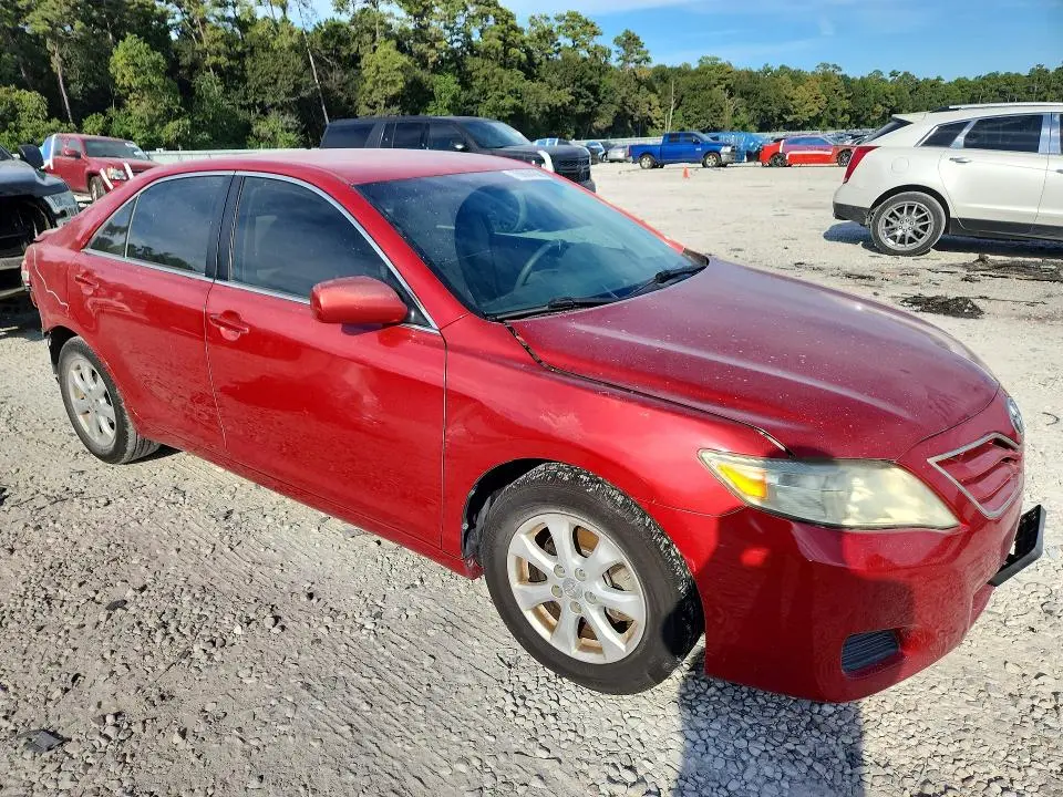 2011 TOYOTA CAMRY LE  
