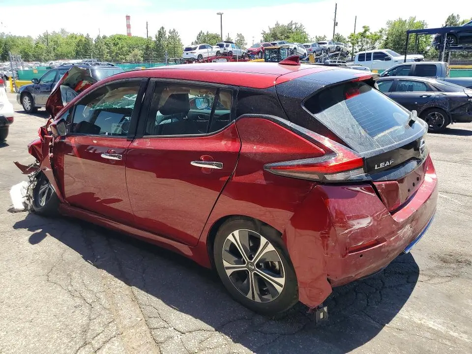2021 NISSAN LEAF SV  