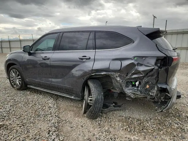 2022 TOYOTA HIGHLANDER HYBRID PLATINUM  