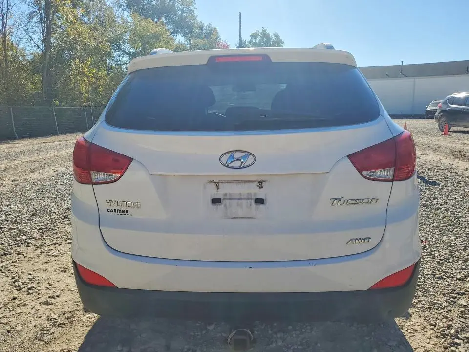 2013 HYUNDAI TUCSON GLS  