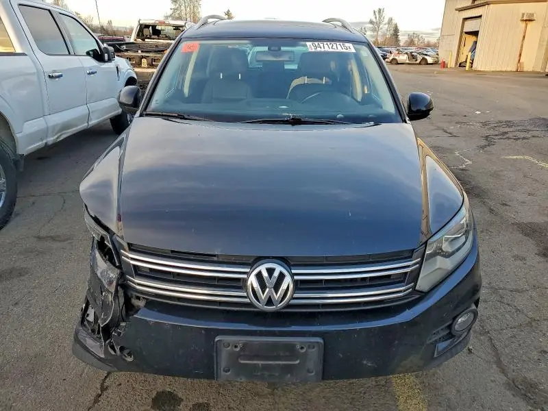 2016 VOLKSWAGEN TIGUAN S  