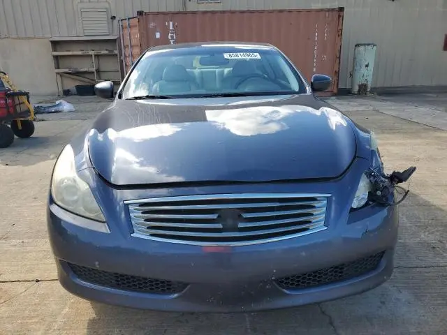 2010 INFINITI G37 BASE  
