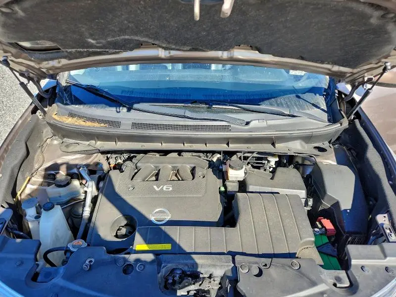 2013 NISSAN MURANO S  