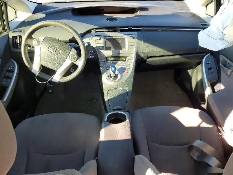 2015 TOYOTA PRIUS THREE  