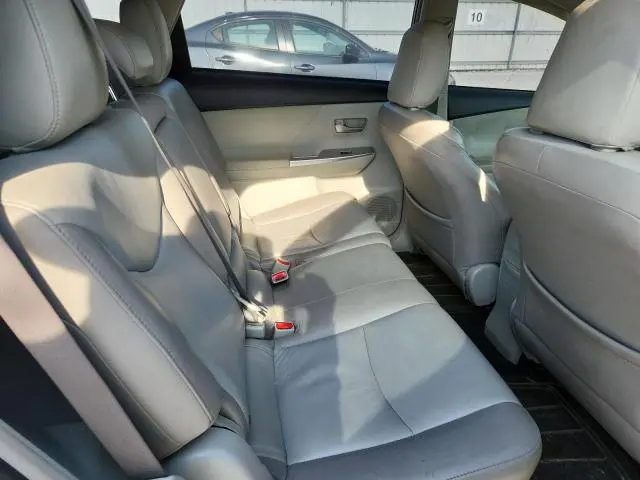 2013 TOYOTA PRIUS V   