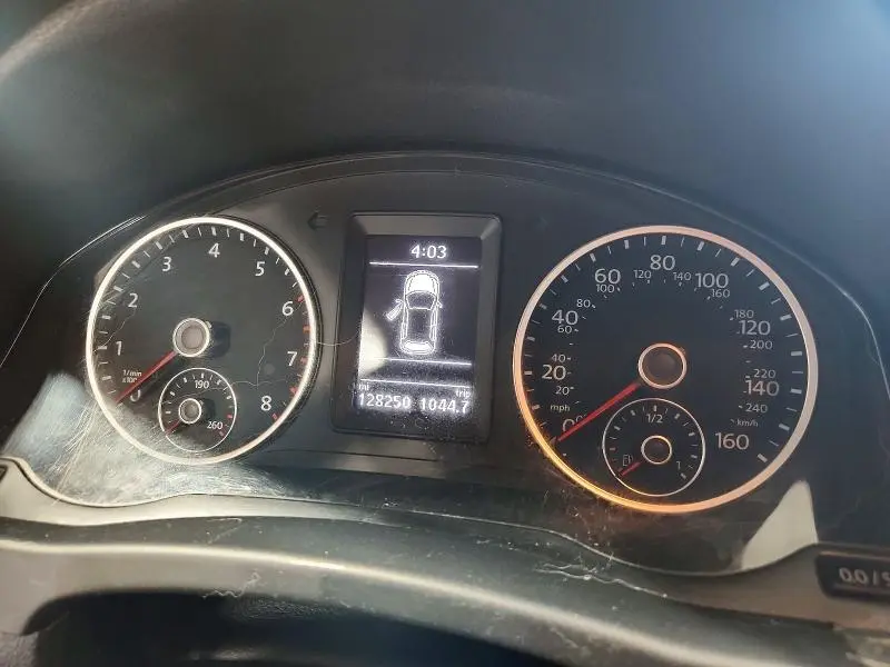 2016 VOLKSWAGEN TIGUAN S  