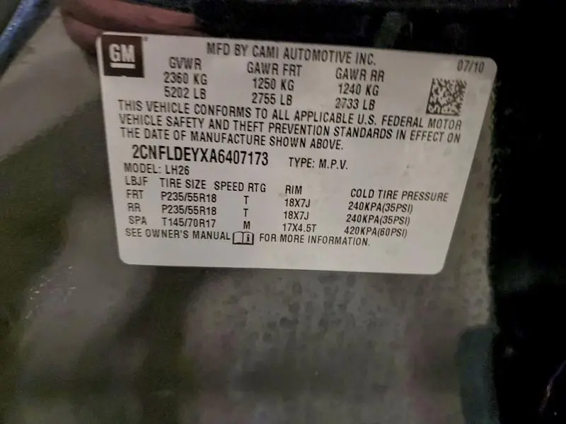 2010 CHEVROLET EQUINOX LT  