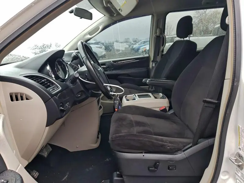 2012 CHRYSLER TOWN & COUNTRY TOURING  