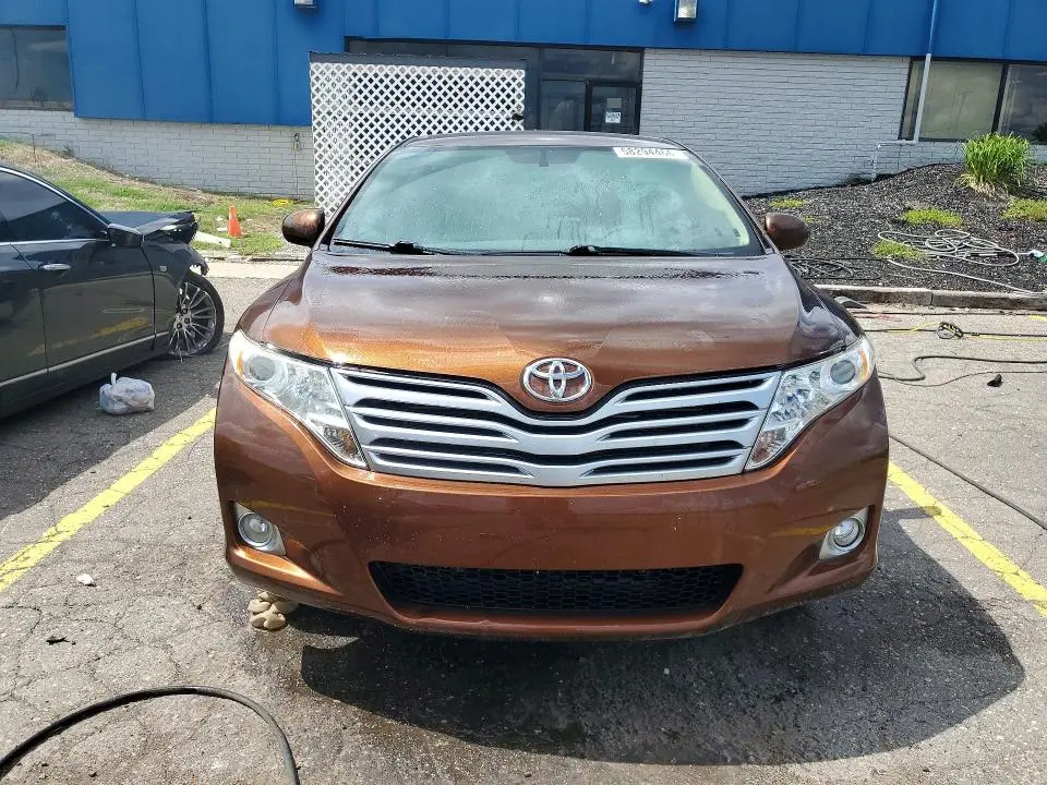 2010 TOYOTA VENZA AWD V6  