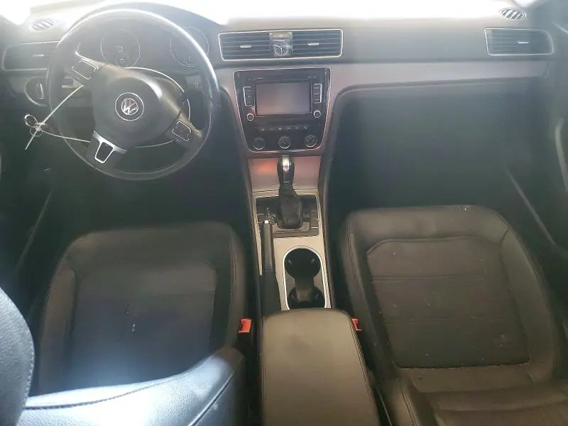 2014 VOLKSWAGEN PASSAT SE  