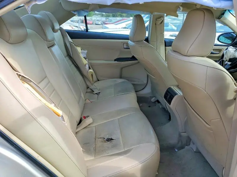 2015 TOYOTA CAMRY XLE  