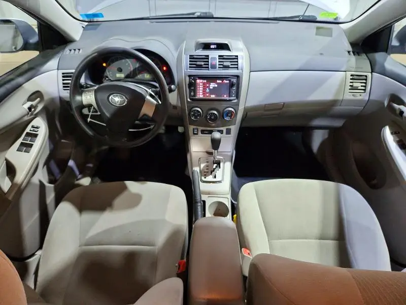 2013 TOYOTA COROLLA LE  