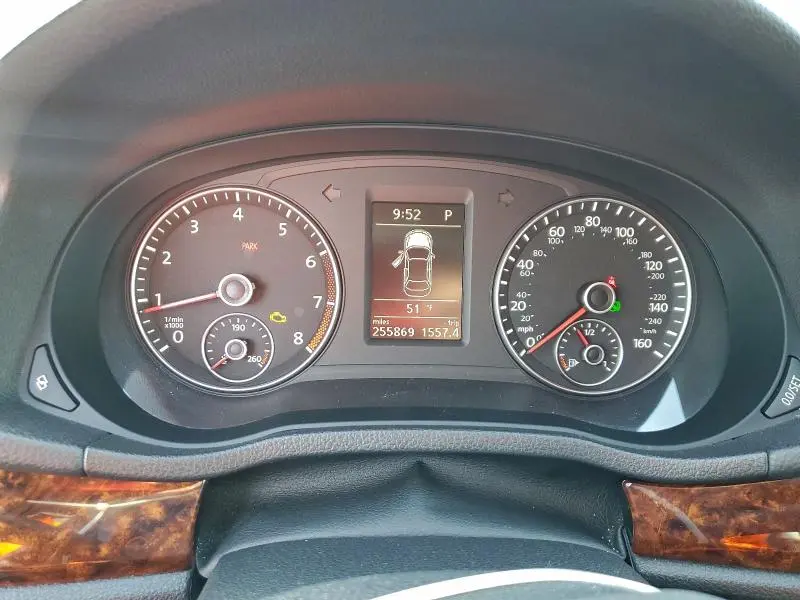 2012 VOLKSWAGEN PASSAT SEL  