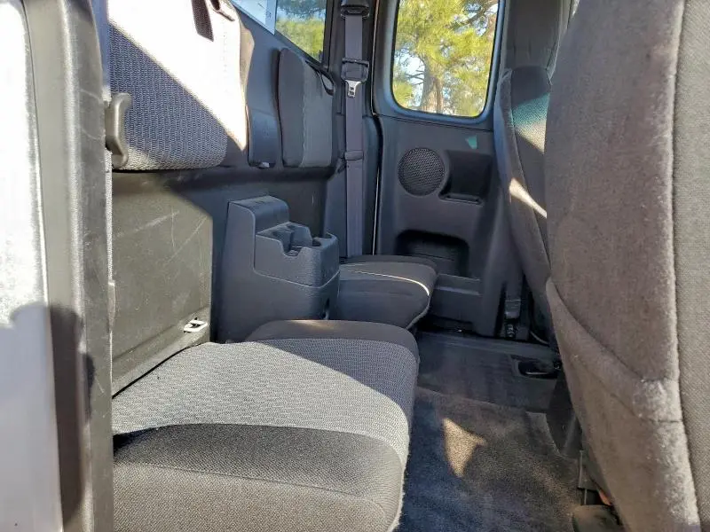 2011 CHEVROLET COLORADO LT  