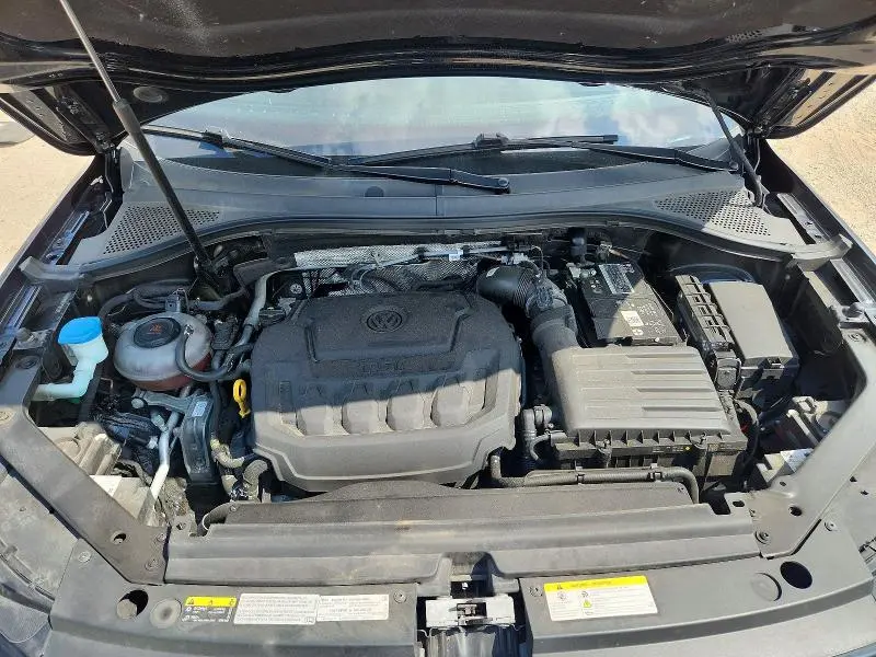 2022 VOLKSWAGEN TIGUAN SE R-LINE BLACK  