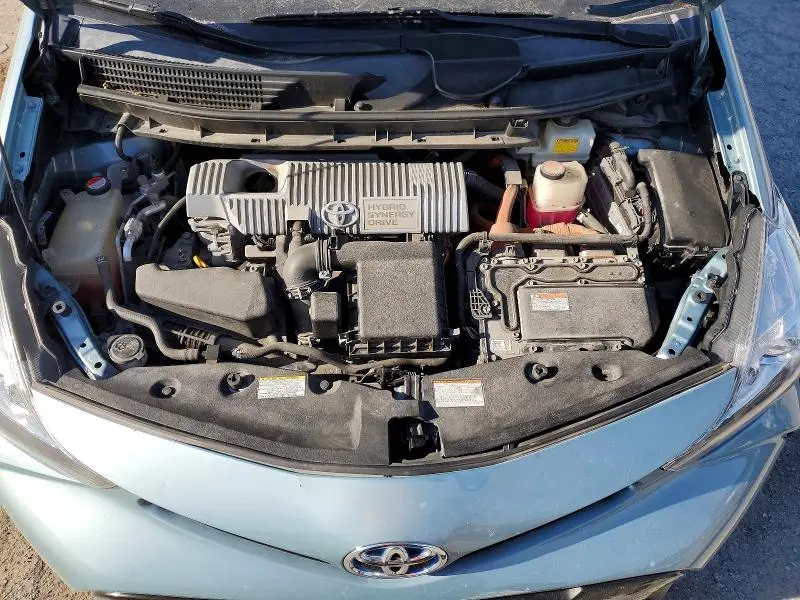 2016 TOYOTA PRIUS V THREE  