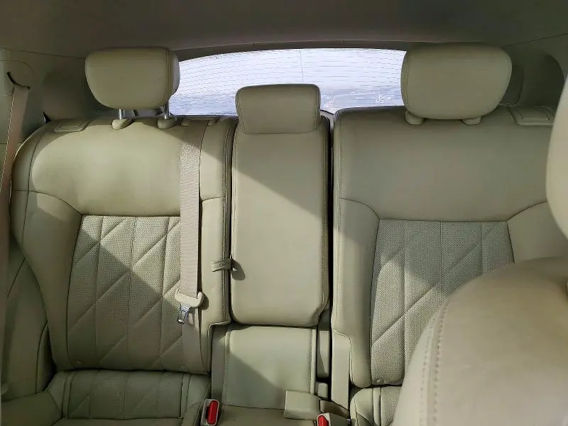 2011 INFINITI FX35 BASE  