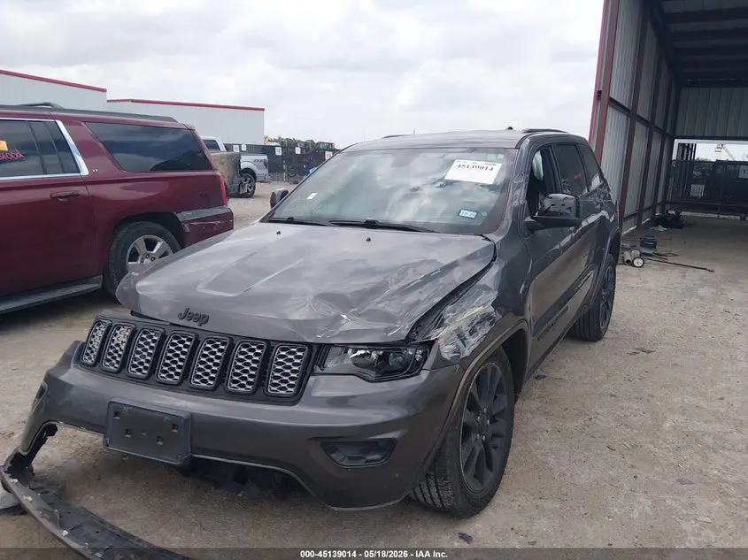2017 JEEP GRAND CHEROKEE ALTITUDE 4X2