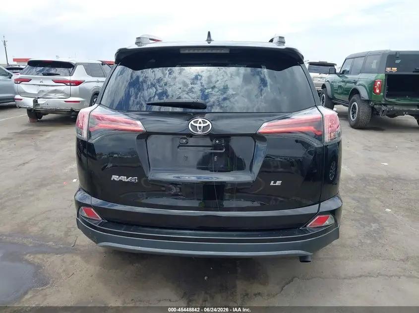 2018 TOYOTA RAV4 LE