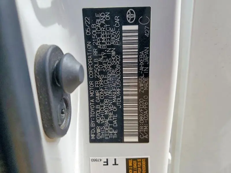 2022 TOYOTA PRIUS LE AWD-E  