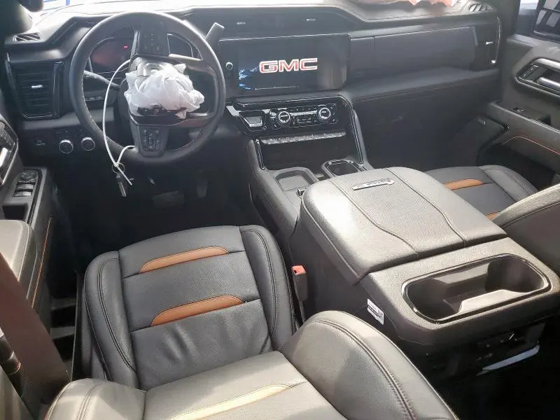 2024 GMC SIERRA K2500 AT4  