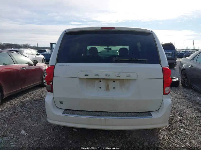 2016 DODGE GRAND CARAVAN SE