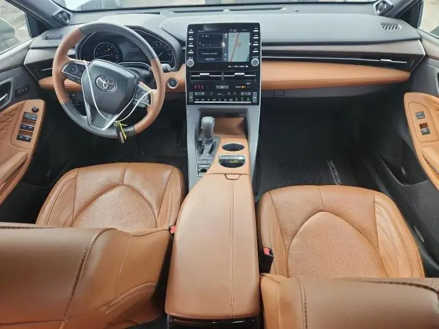 2019 TOYOTA AVALON XLE