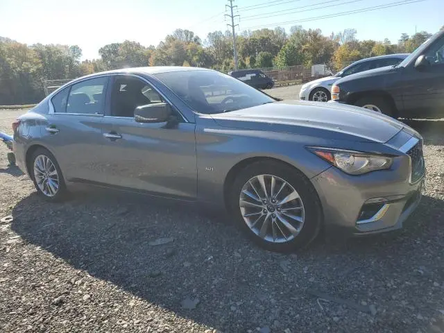 2018 INFINITI Q50 LUXE  