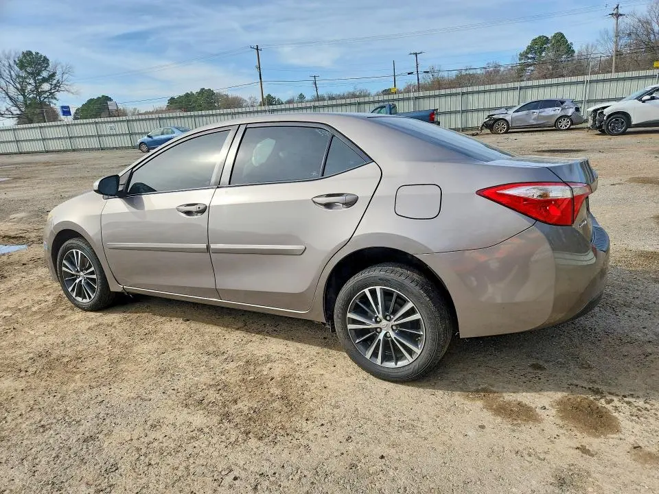 2016 TOYOTA COROLLA LE PLUS  