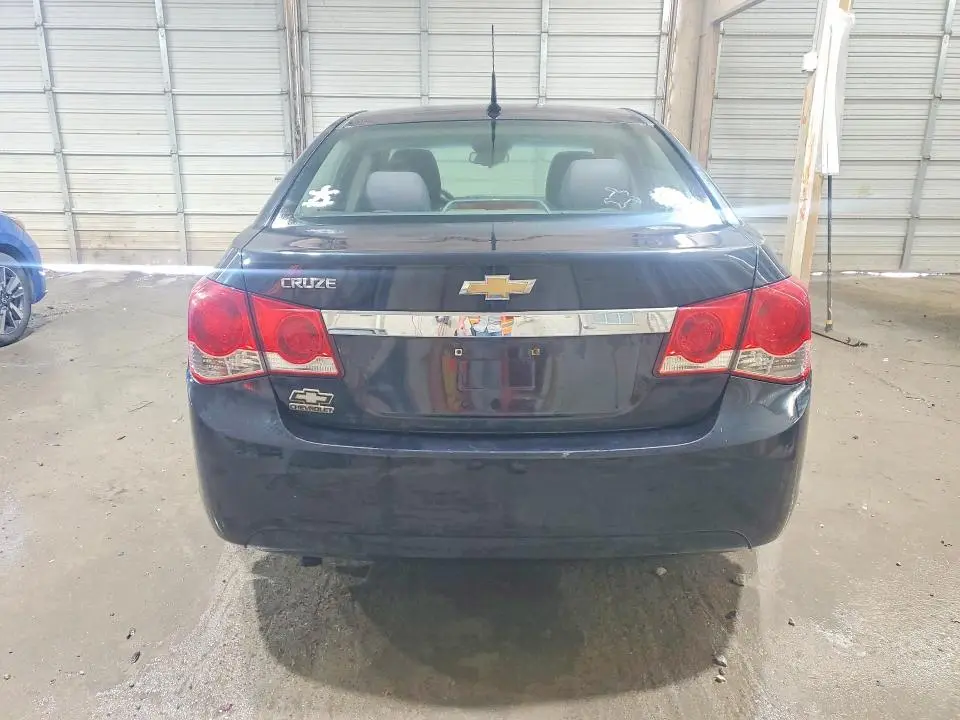 2012 CHEVROLET CRUZE LS  