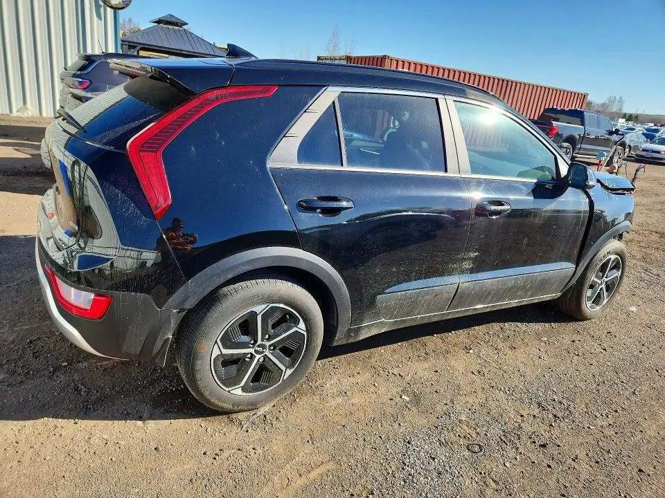 2025 KIA NIRO EX  