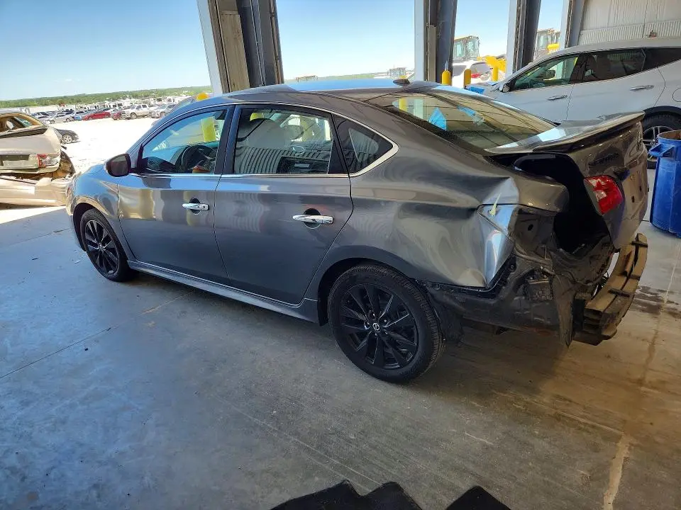 2018 NISSAN SENTRA SR  