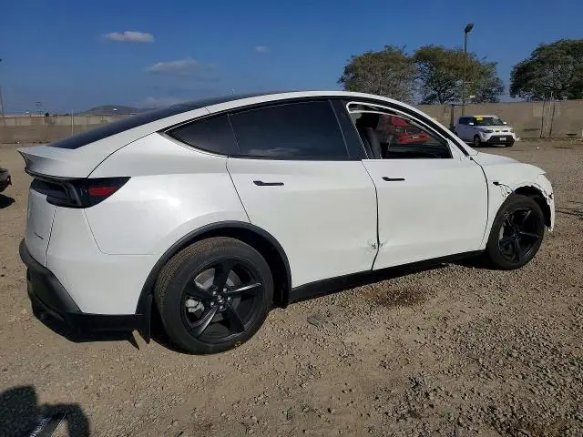 2026 TESLA MODEL Y   
