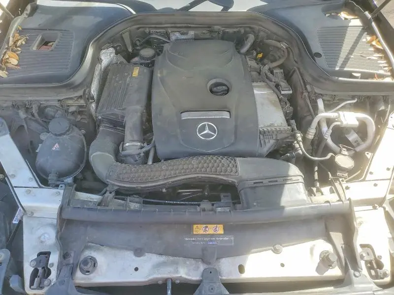 2016 MERCEDES-BENZ GLC 300  