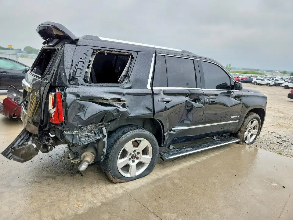 2015 GMC YUKON DENALI  