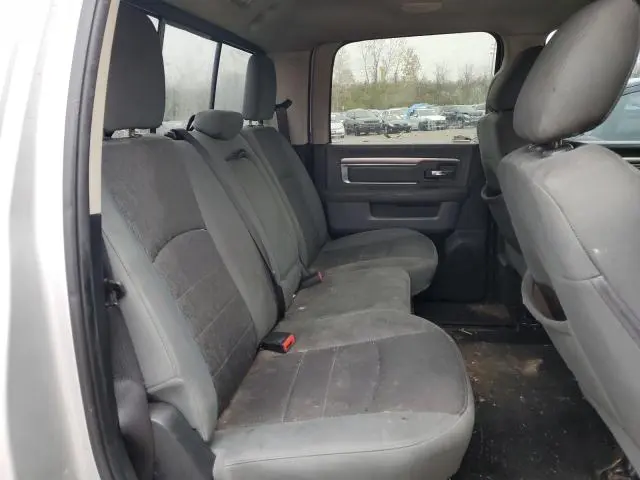 2017 RAM 1500 SLT  