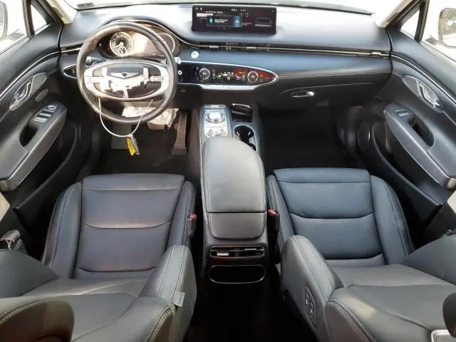 2022 GENESIS GV70 BASE  