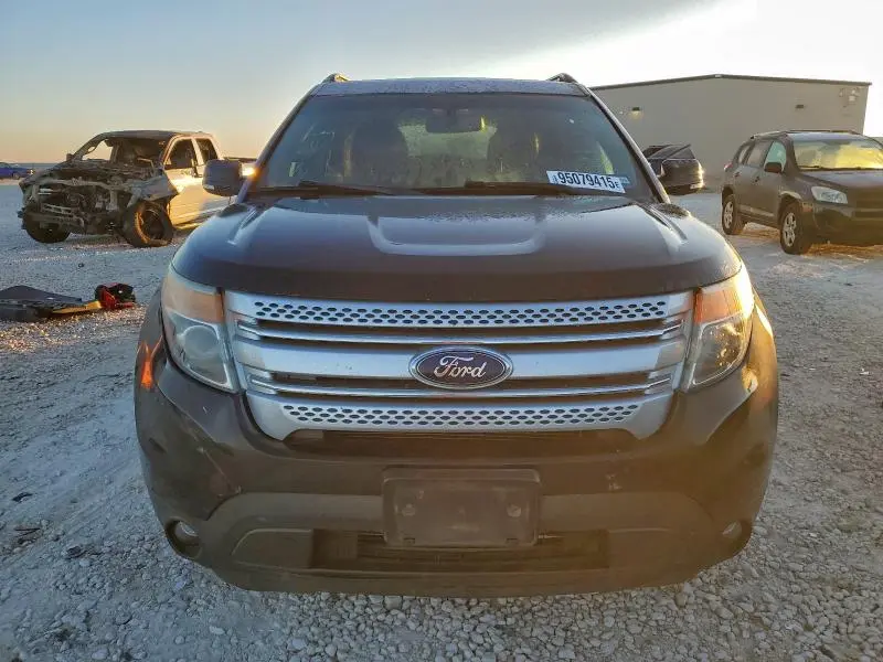 2013 FORD EXPLORER XLT  