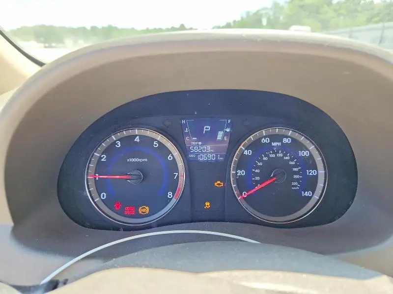 2014 HYUNDAI ACCENT GLS  