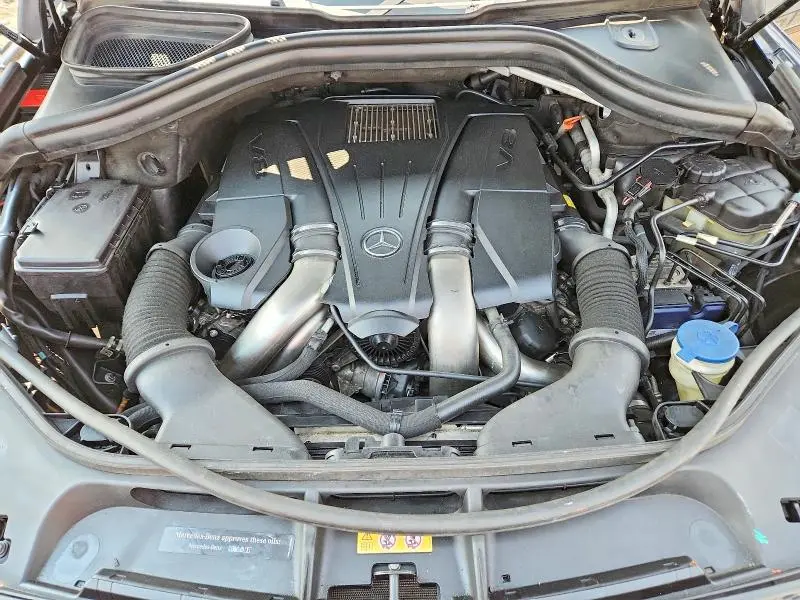 2015 MERCEDES-BENZ GL 550 4MATIC  