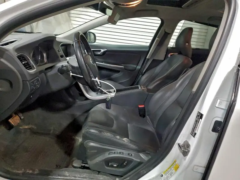 2017 VOLVO S60 PREMIER  