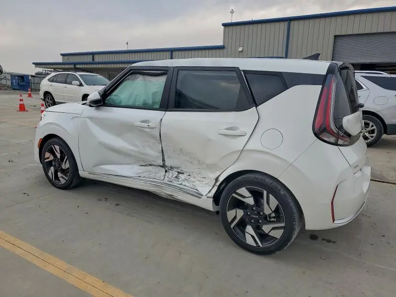 2023 KIA SOUL GT LINE  