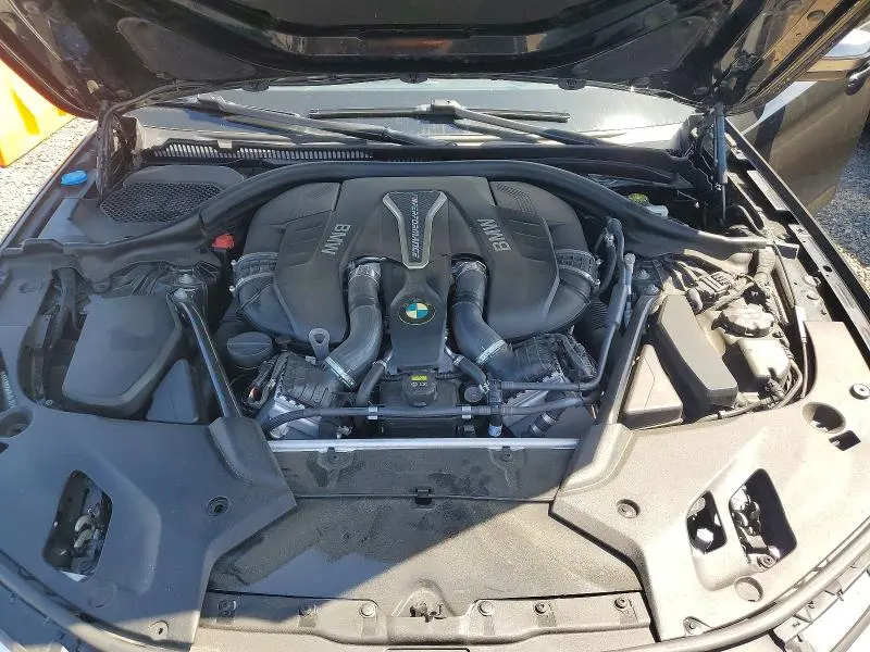 2019 BMW M550XI   