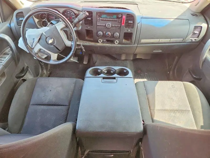 2010 CHEVROLET SILVERADO C1500 LT  