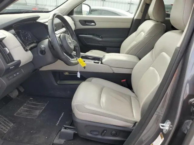 2023 NISSAN PATHFINDER SL