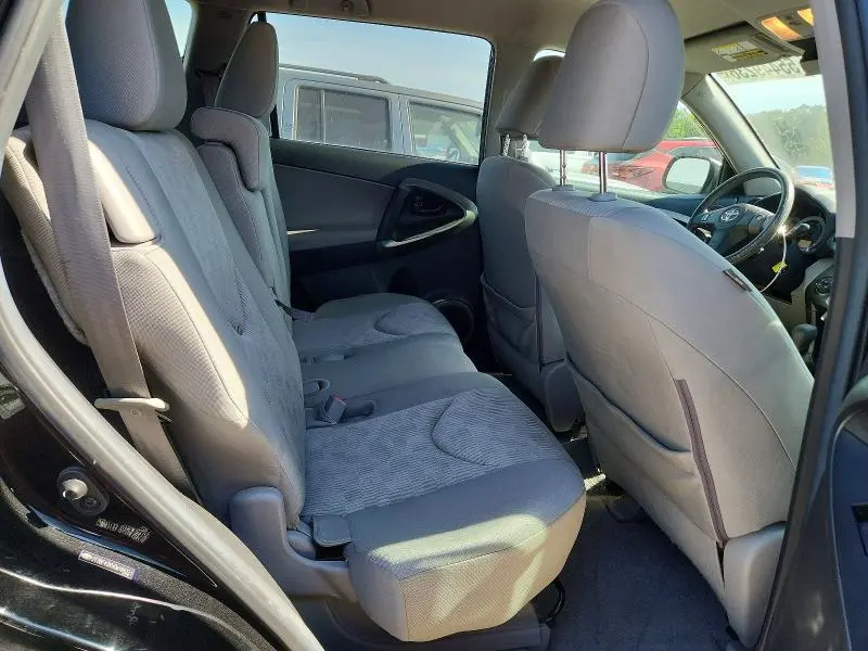 2012 TOYOTA RAV4 BASE  