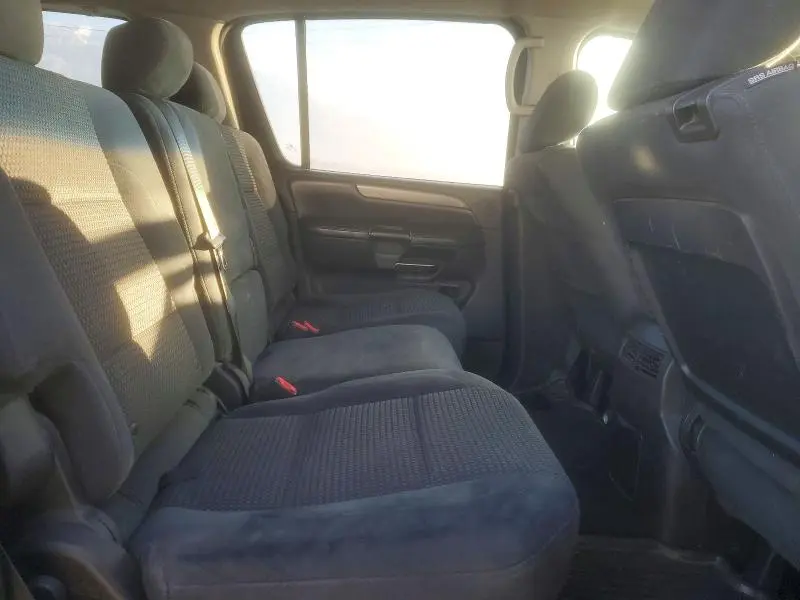 2010 NISSAN ARMADA SE  